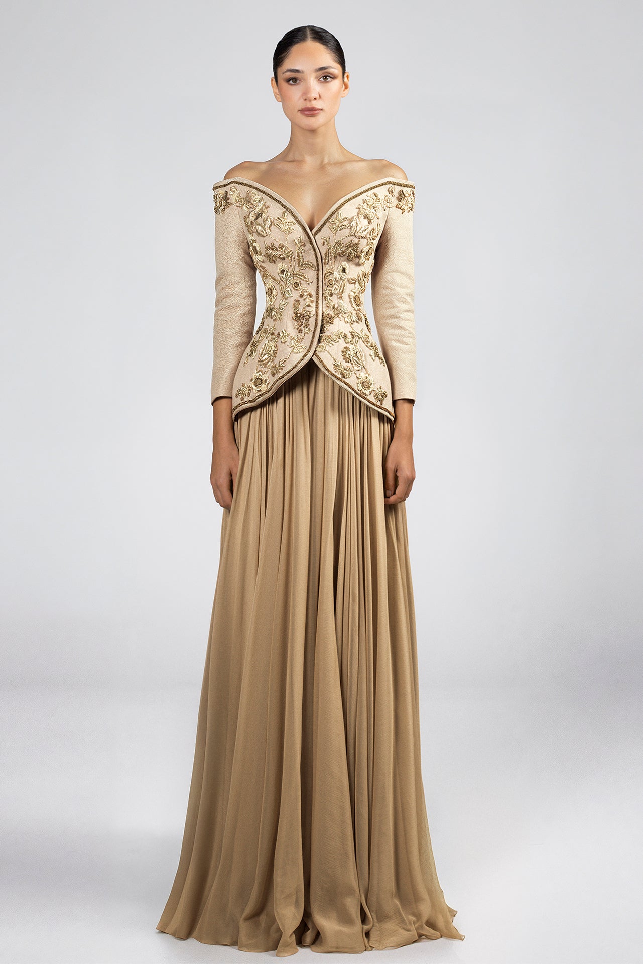 Load and play video in Gallery viewer, Off-shoulder fitted dress, embroidered, long sleeves, curved opening, paired with floor-length chiffon skirt, two front slits.