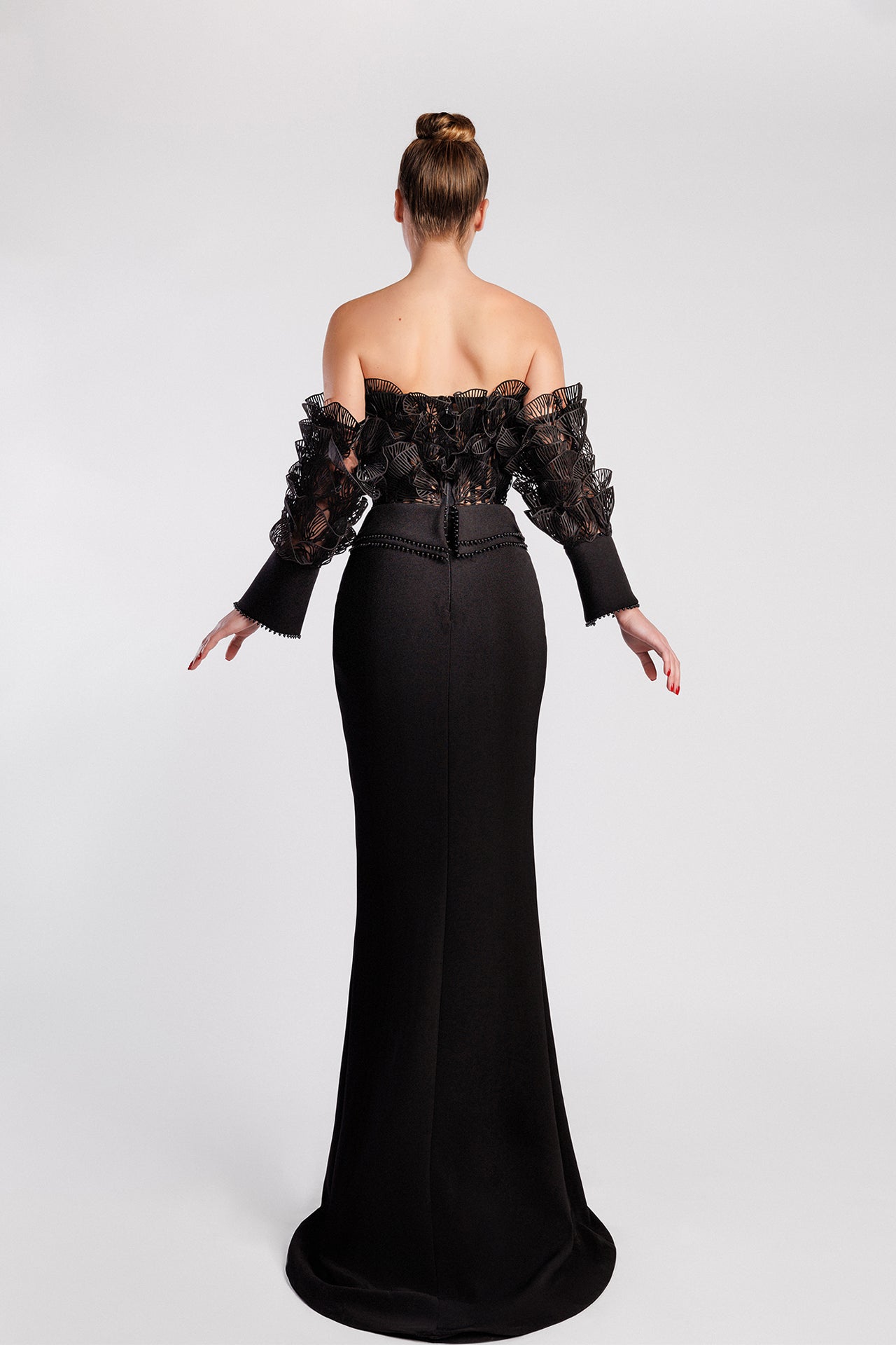 Off-the-Shoulder Mermaid Evening Dress with Laser-Cut Petal Bodice