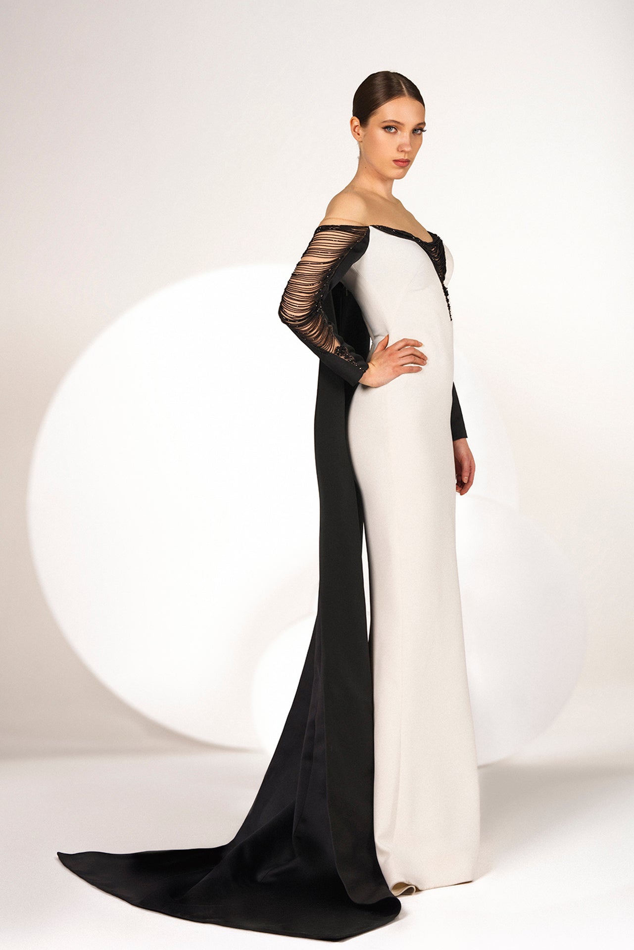 Off-Shoulder Black-and-White Mermaid Dress Cascading Fringes & Black Silenus on The Neckline and Sleeves