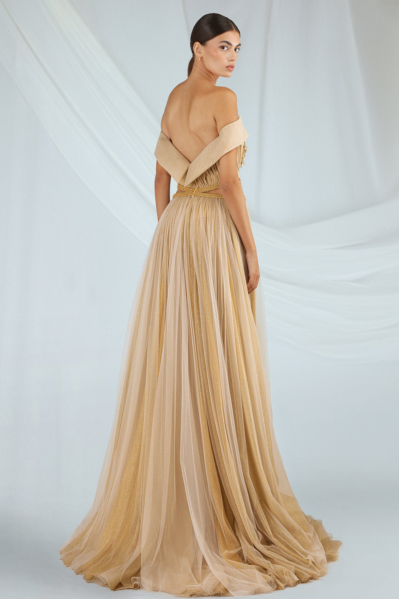 Off-Shoulder Embroidered Dress Gattinolli by Marwan Off-Shoulder Embroidered Dress Gattinolli by Marwan