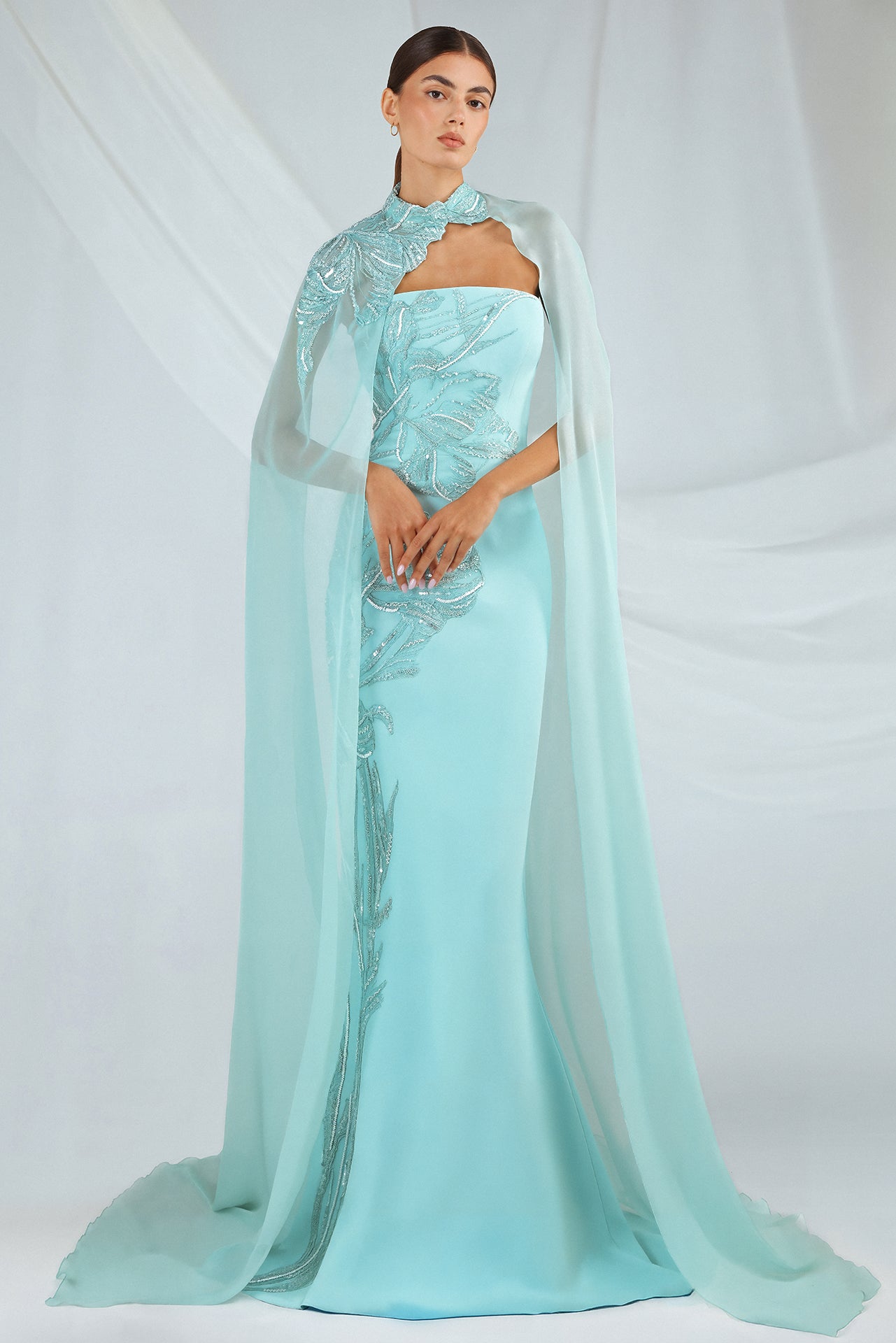 Cape Evening Dress Gattinolli by Marwan Cape Evening Dress Gattinolli by Marwan