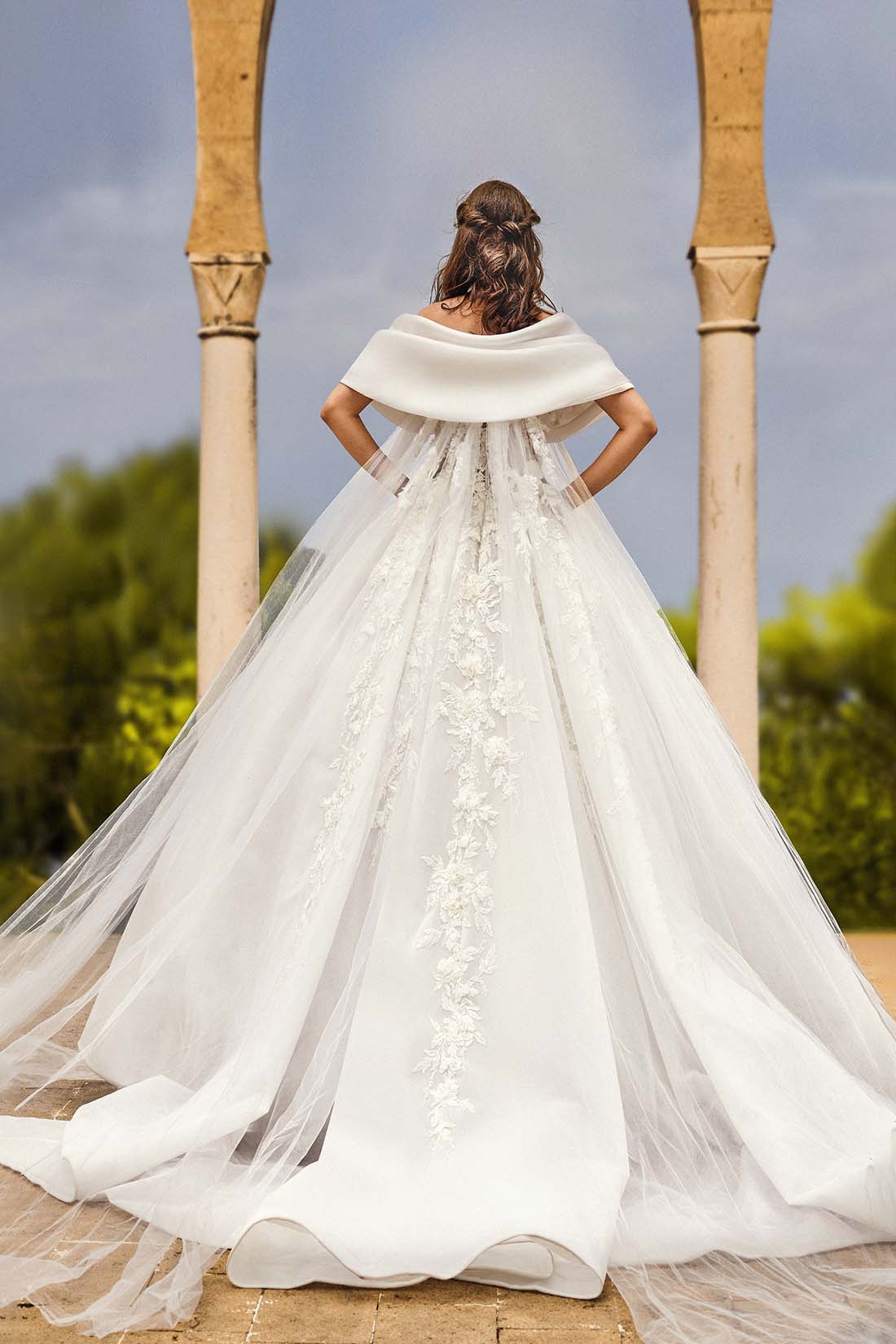 تحميل الصورة في المعرض، WD-6828-Gattionlli-by-marwan-bridal-colllection-2024-24-bridal-dresses-lookbook-new-collection-wedding-bride-couture-bridal-couture
