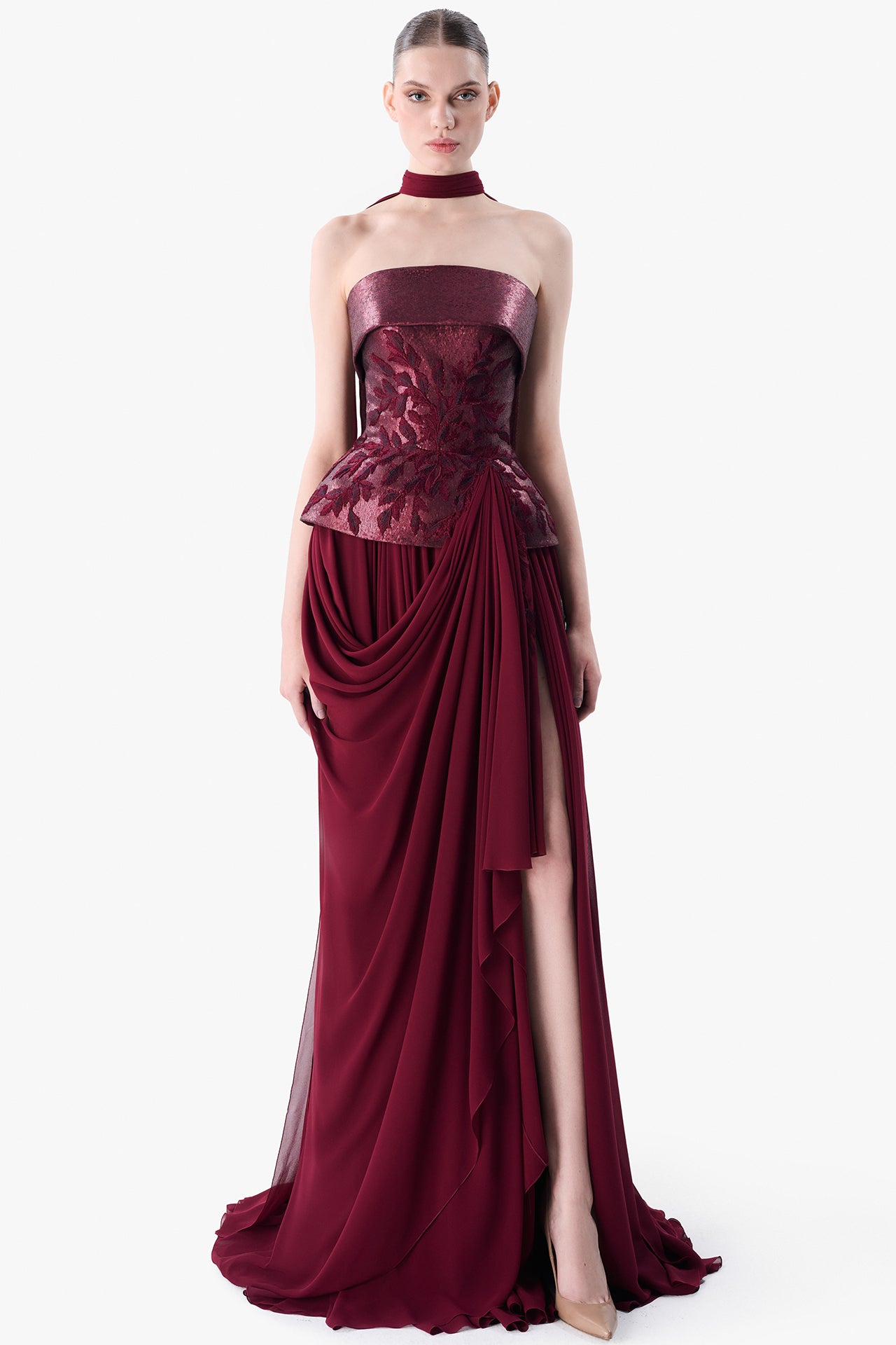تحميل وتشغيل الفيديو في عارض المعرض، Strapless Draped Evening Gown
