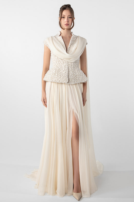 تحميل وتشغيل الفيديو في عارض المعرض، Embroidered Jacket and Chiffon Skirt Set
