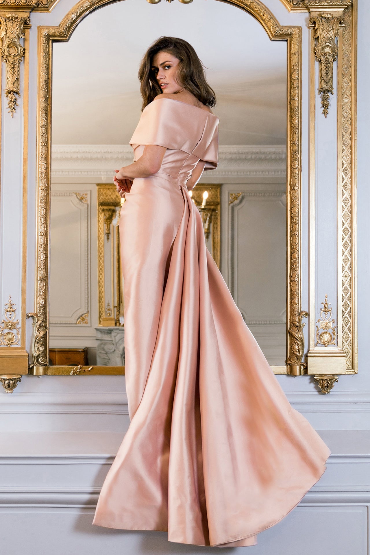 Off-the-Shoulder Fitted Sheath Dress Gattinolli by Marwan Off-the-Shoulder Fitted Sheath Dress Gattinolli by Marwan