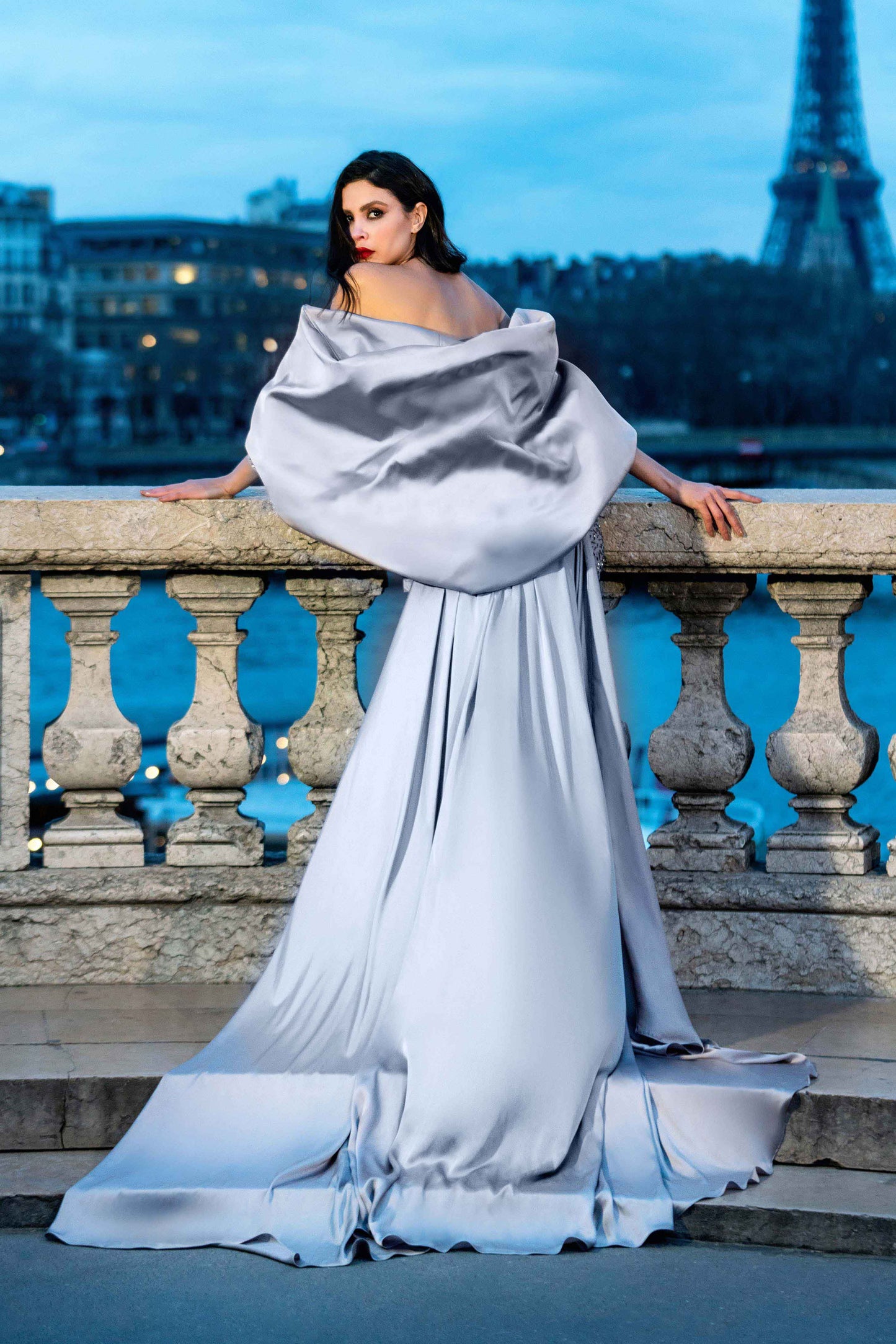 تحميل الصورة في المعرض، Gattinolli Marwan Nasrallah Designer Limited Edition Dress Silver
